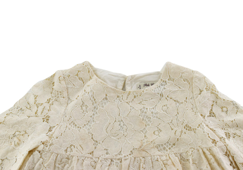 Pili Carrera Cream Lace Long-sleeved Top with Matching Trousers