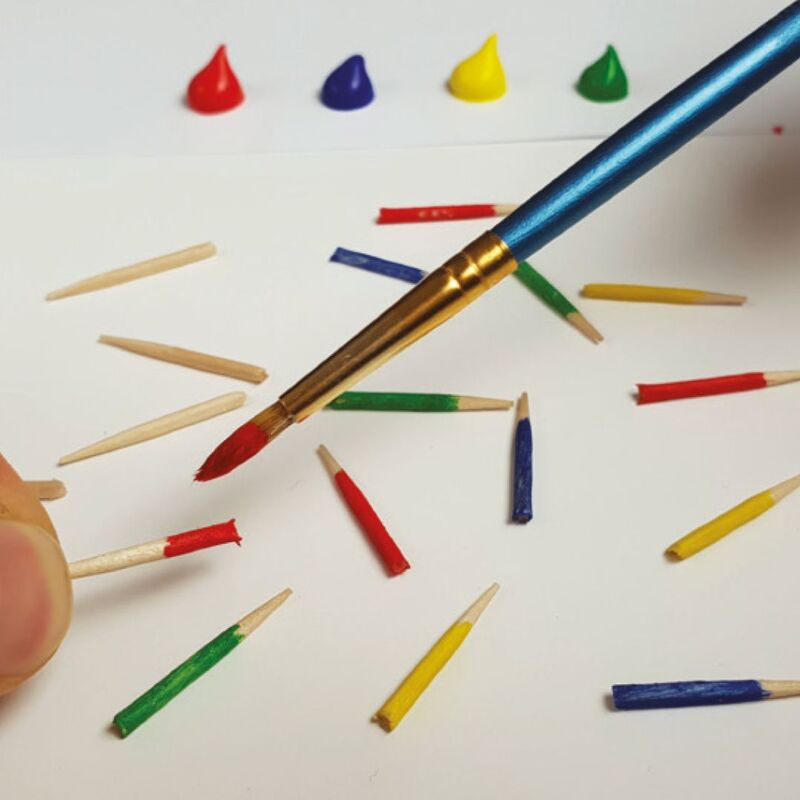 Paint set with Brushes (6 colours)